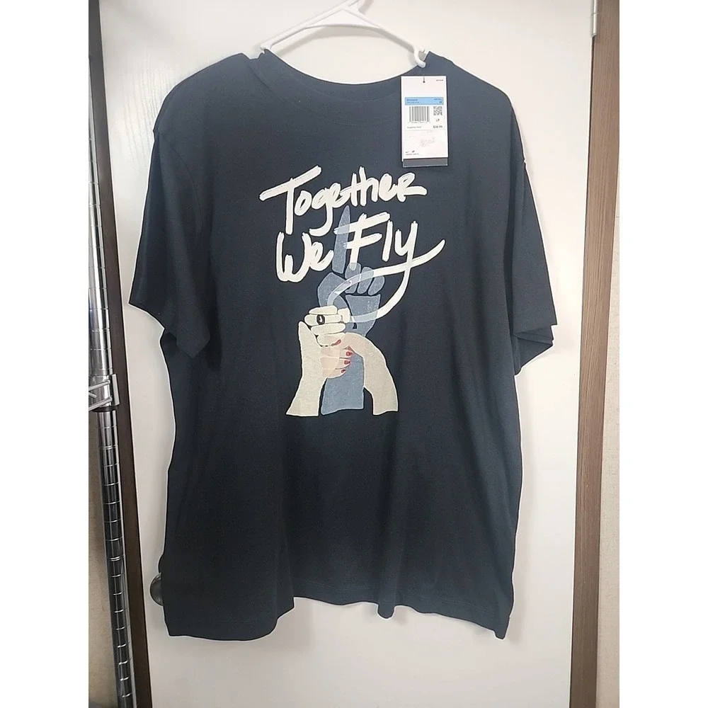 New Women's Nike Swoosh Fly Boyfriend T Shirt Size Med We Fly Together BLACK